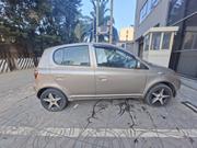 Toyota Vitz 2000 for sale