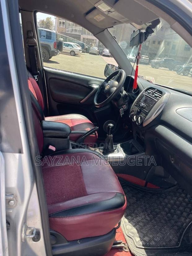Toyota RAV4 2005 Silver