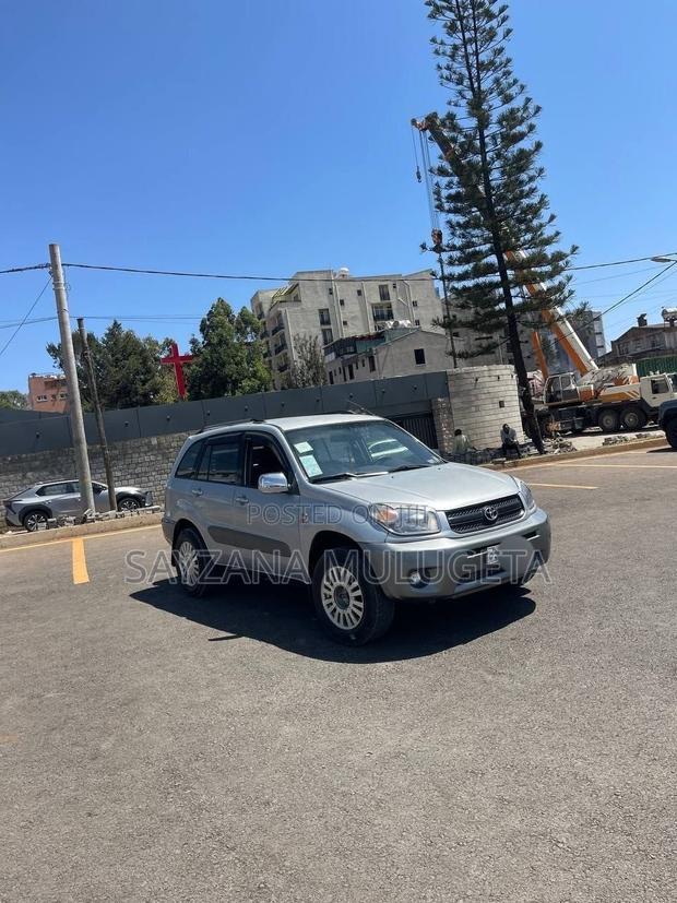 Toyota RAV4 2005 Silver