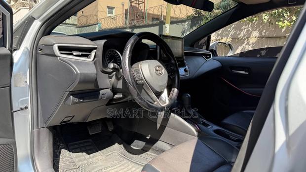 Toyota Corolla 2022 Silver