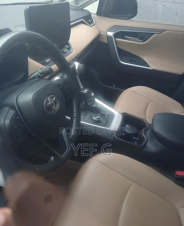 Toyota RAV4 2022