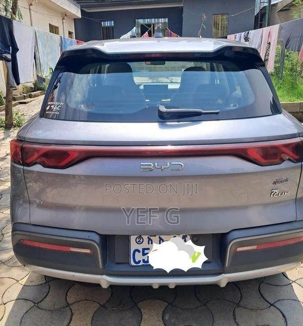 BYD Yuan Up 2024 Gray