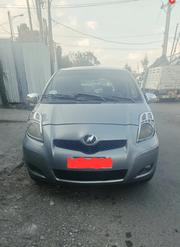 Toyota Yaris 1.0 VVT-i 2008 Gray for sale