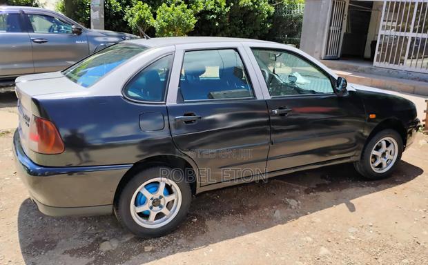 Volkswagen Polo Variant 1999 Black