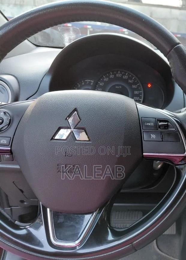 Mitsubishi Attrage 2021 Burgundy