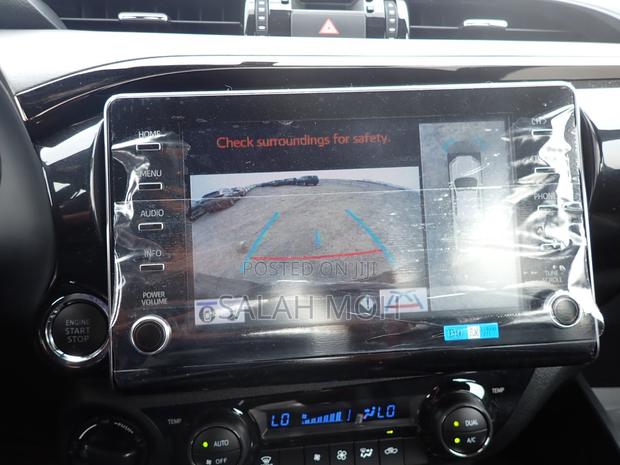 New Toyota Hilux 2026 Black