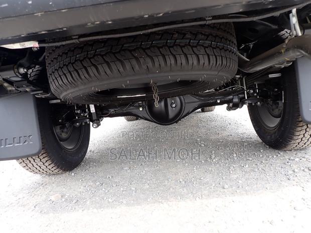 New Toyota Hilux 2026 Black