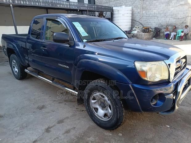 Toyota Tacoma 2005 Blue