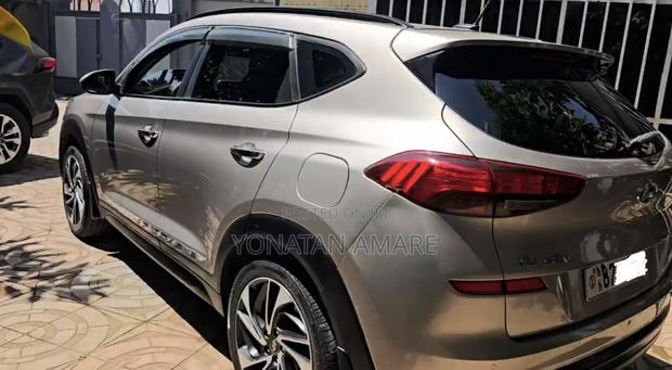Hyundai Tucson 2020 Gray