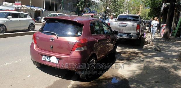 Toyota Yaris 2010 Burgundy