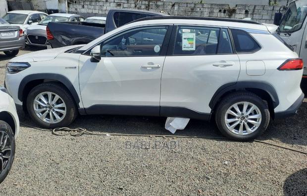 New Toyota Corolla 2023 White