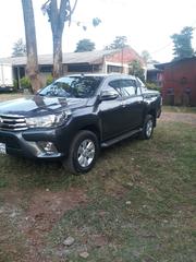 Toyota Hilux 2017 Gray for sale