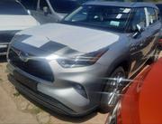 New Toyota Highlander 2023 Silver for sale