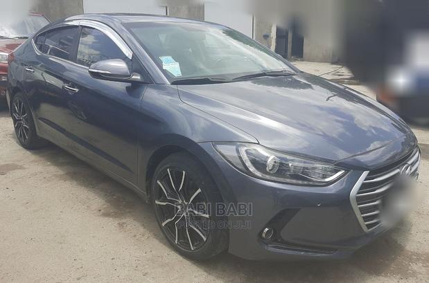 Hyundai Avante 2017 Gray