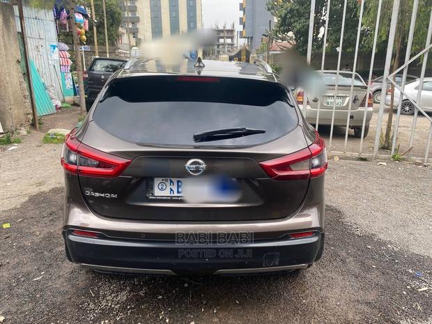 Nissan Qashqai 2018 Matt Black