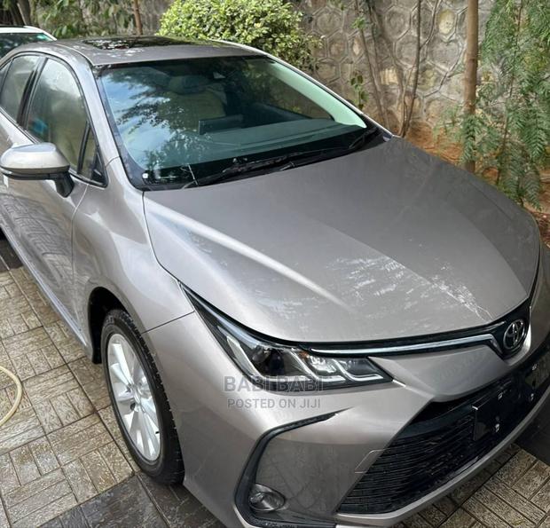 New Toyota Corolla 2025 Silver