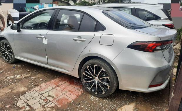 New Toyota Corolla 2025 Silver