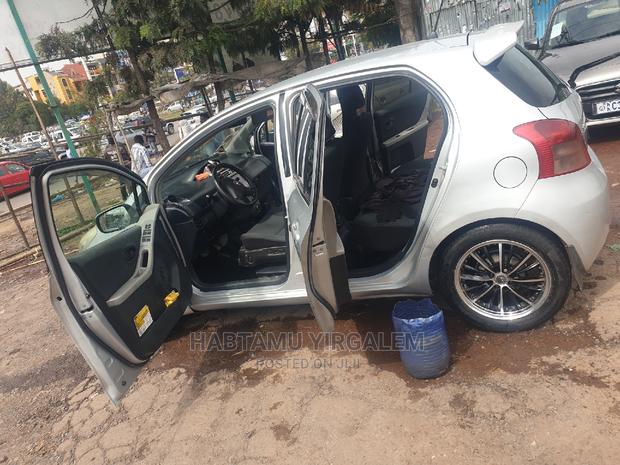 Toyota Yaris 2007 Silver
