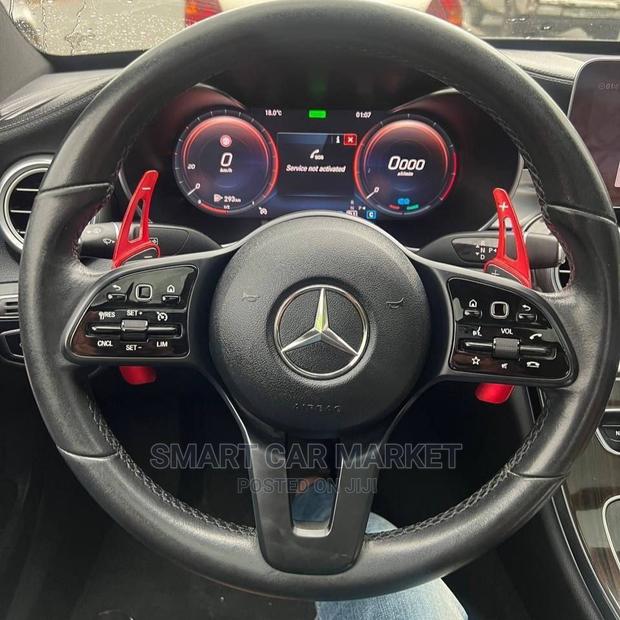 Mercedes-Benz C200 2019 Black