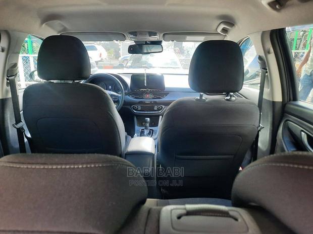 New Hyundai i30 2022 Gray