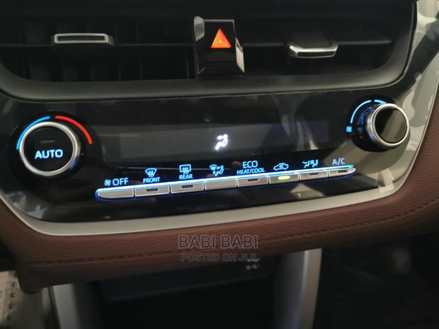 New Toyota Corolla XSE 2023 Gray