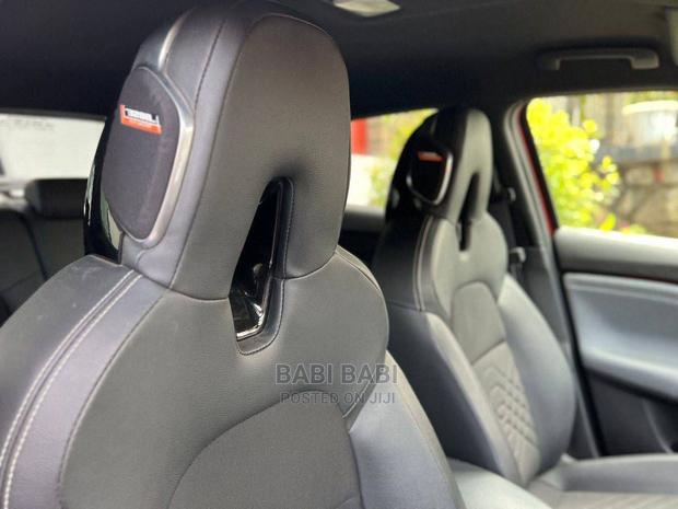 Nissan Juke 2021 Silver