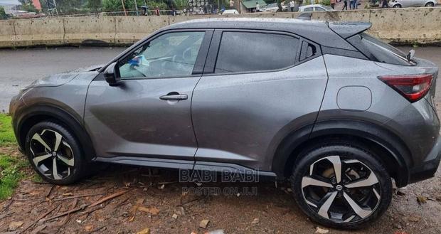 Nissan Juke 2021 Silver