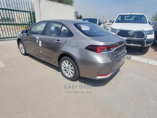 New Toyota Corolla 2025 Gray