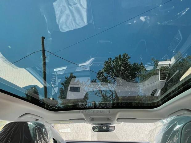 Volkswagen ID.6 2024 White