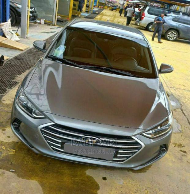 Hyundai Avante 2016 Silver