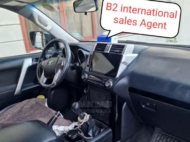 Toyota Land Cruiser Prado 2016 White