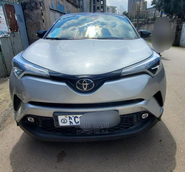 Toyota C-HR 2020 Silver