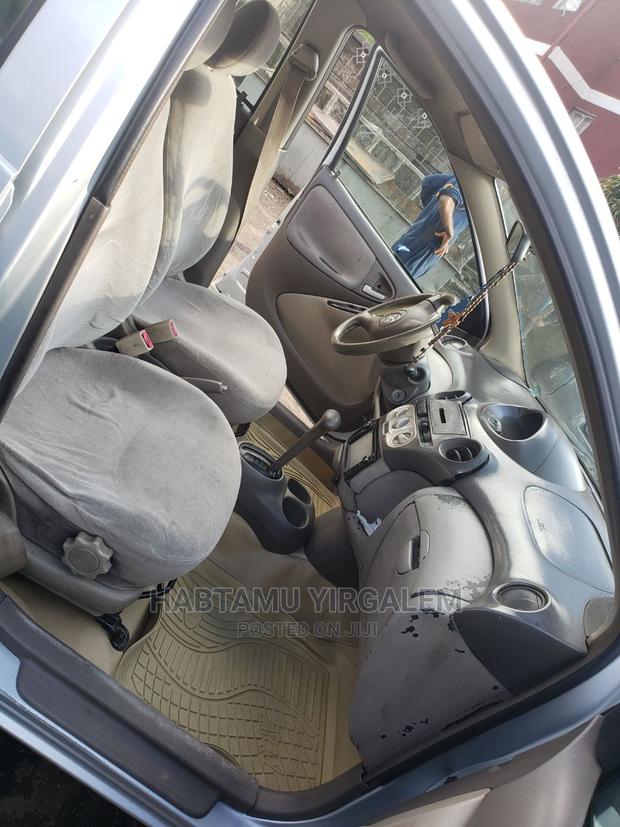 Toyota Platz 2005 Silver