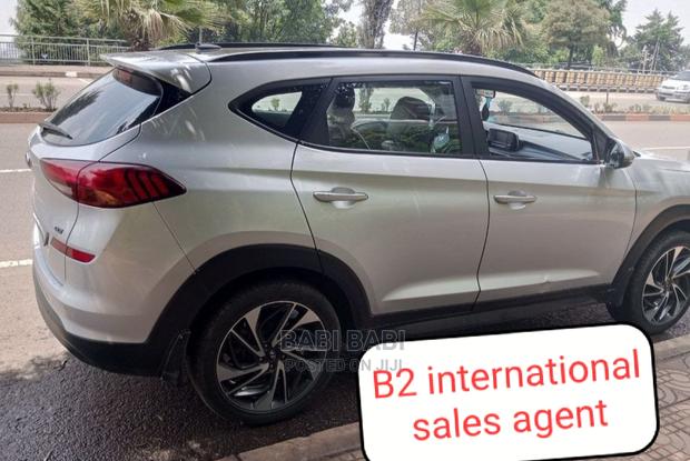 Hyundai Tucson 2019 Silver