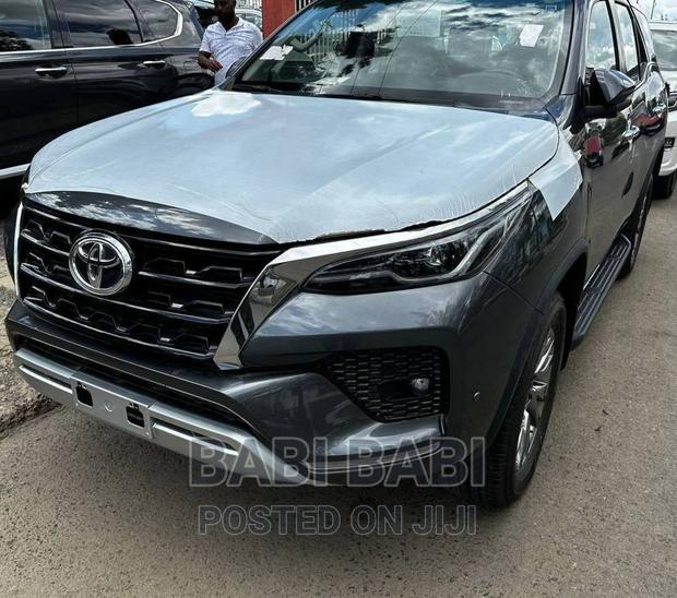 New Toyota Fortuner 2025 Gray