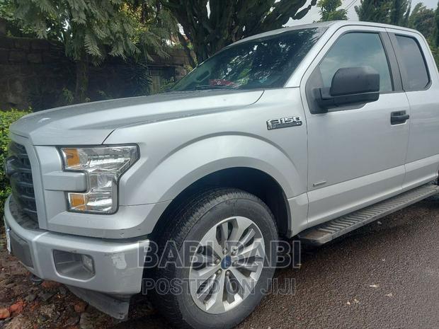 Ford F-150 2017 Silver