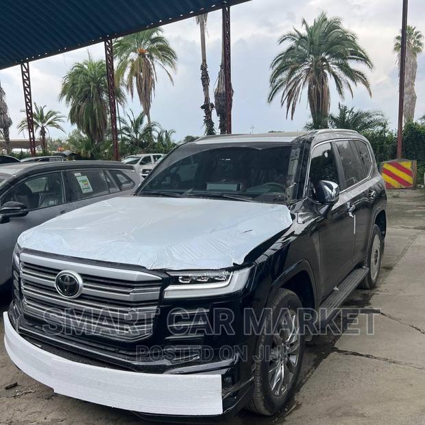 New Toyota Land Cruiser 2022 Black