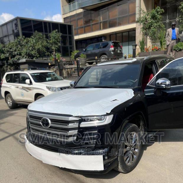 New Toyota Land Cruiser 2022 Black