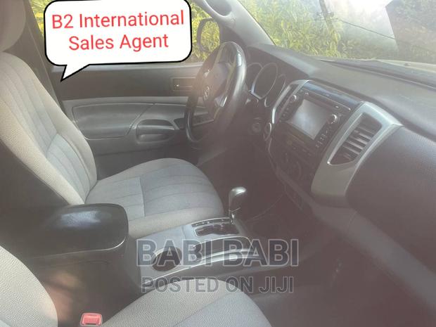 Toyota Tacoma 2014 Gray