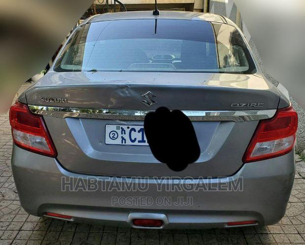 Suzuki Dzire 2022 Silver