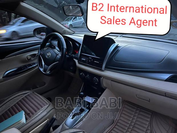 Toyota Yaris 2014 Silver