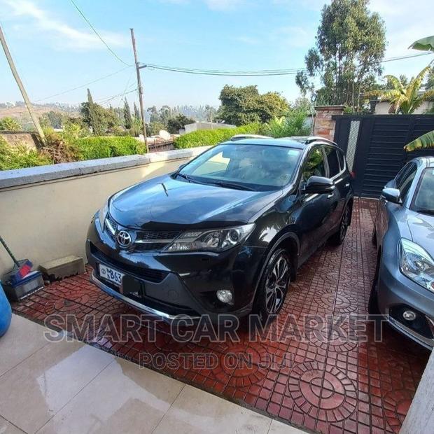Toyota RAV4 2015