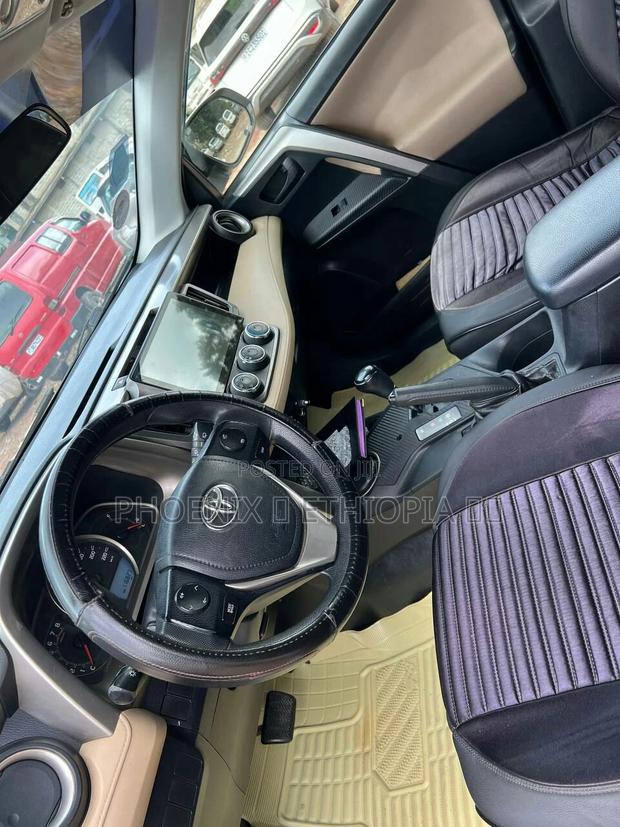Toyota RAV4 2015 Silver