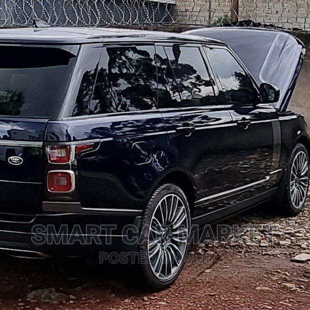Land Rover Range Rover 2021 Blue
