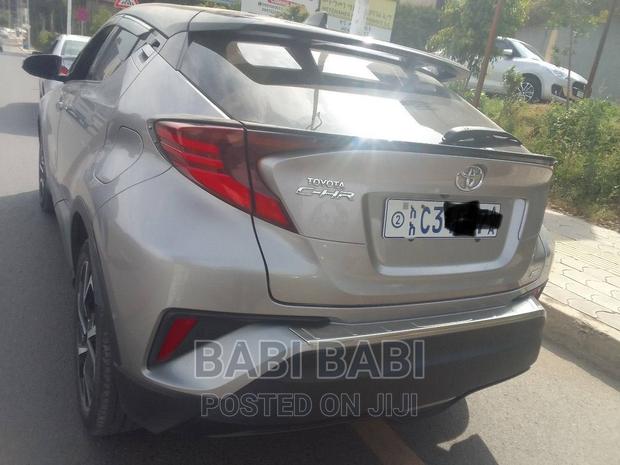 Toyota C-HR 2021 Silver