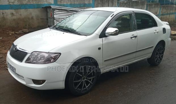 Toyota Corolla 2005 White