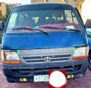 Toyota HiAce 2000 Blue for sale
