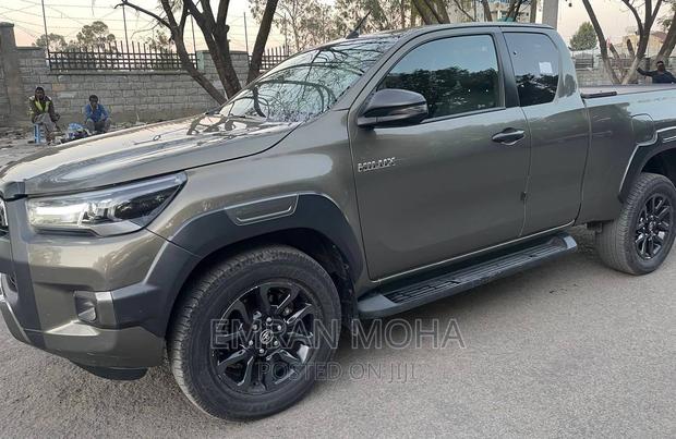 Toyota Hilux 2021
