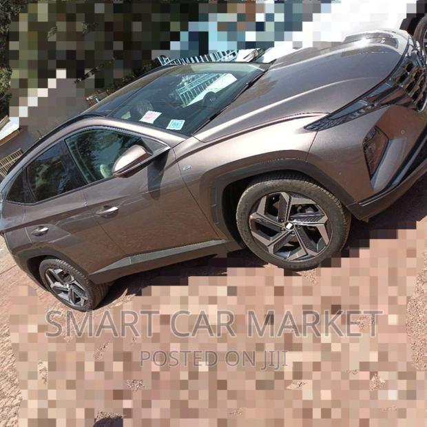 Hyundai Tucson 2021 Brown