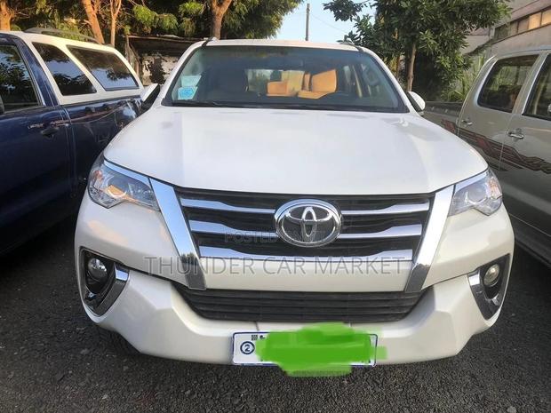 Toyota Fortuner 2.7 AWD 2020 White